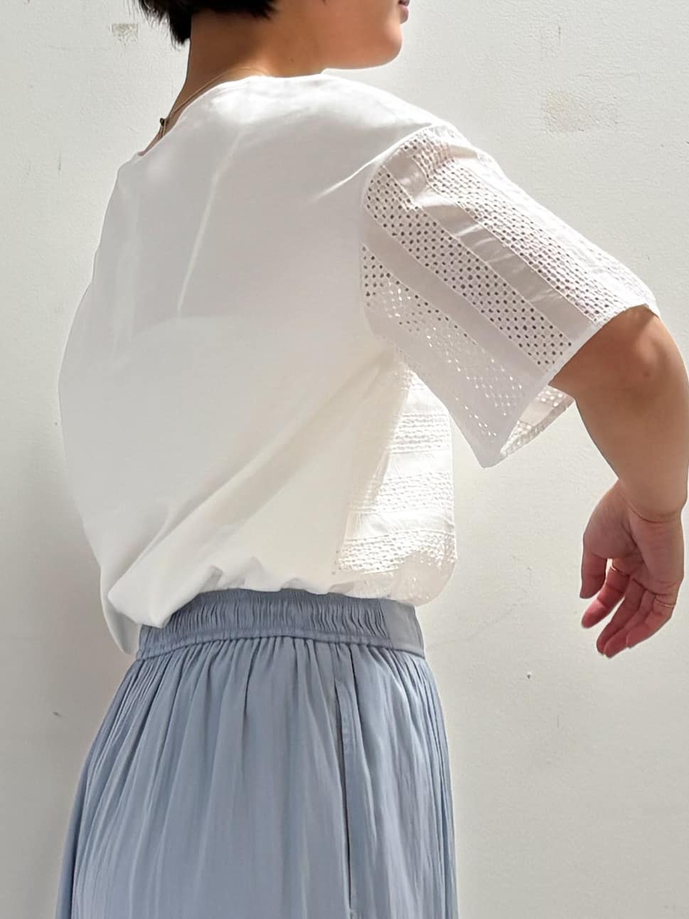 yasukoさんの「COUP DE CHANCE｜【手洗い可】リラクシーフレアパンツ」を使ったコーディネート