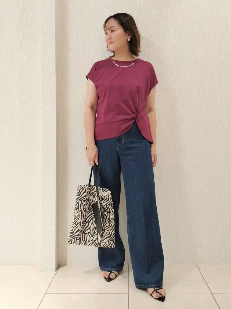 naokoさんの「UNTITLED｜【洗える/Tシャツ】ツイストプルオーバー」を使ったコーディネート