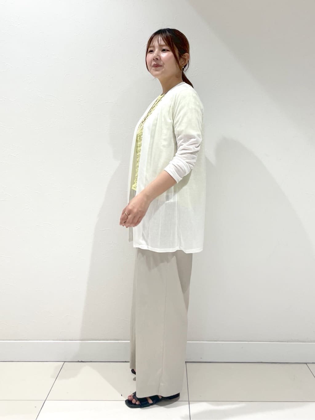 YUUKIさんの「INDIVI｜◆【洗える／凹凸素材／UVケア】コンパクトトップス」を使ったコーディネート