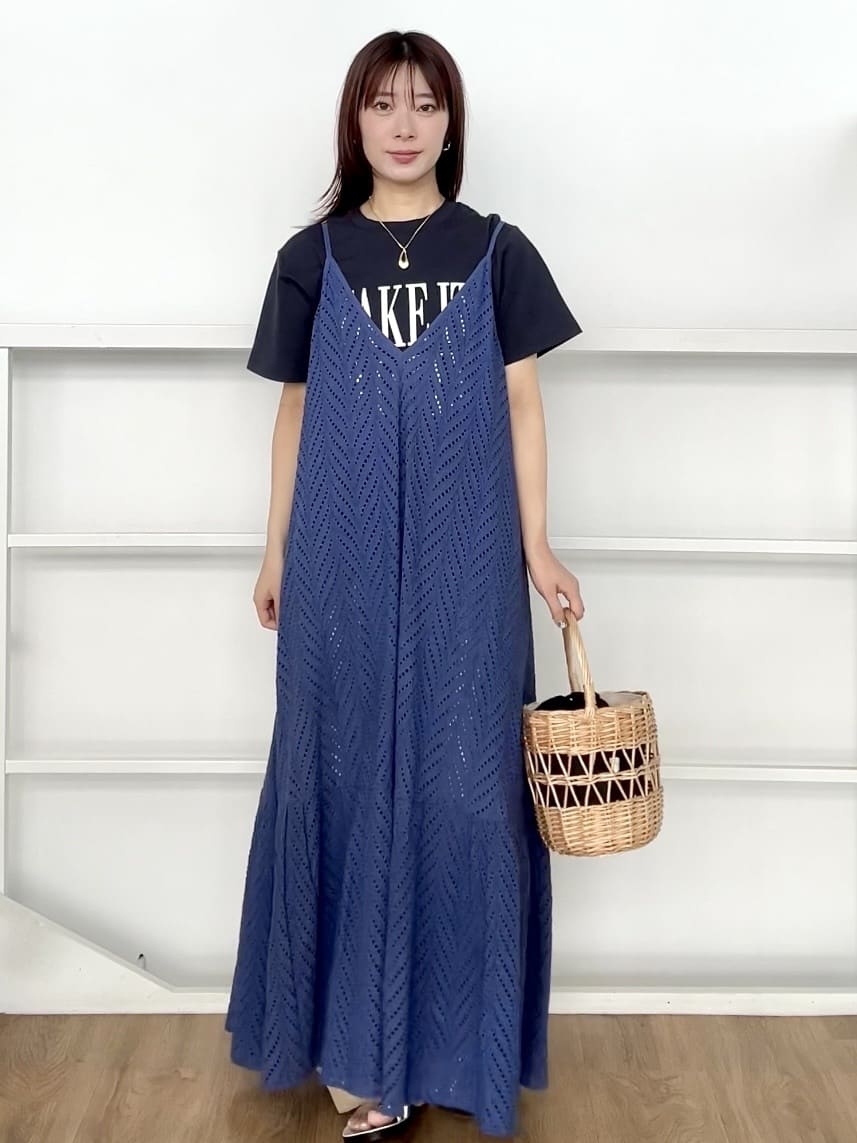 RINAさんの「OPAQUE.CLIP｜ロゴプリントTシャツ【洗濯機洗い可】」を使ったコーディネート