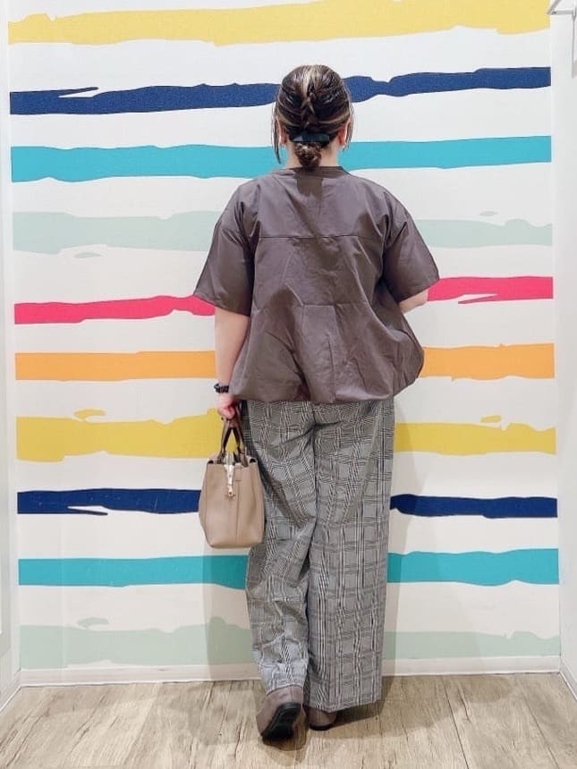 Peeさんの「SHOO･LA･RUE｜ラクチン フラットパンプス」を使ったコーディネート