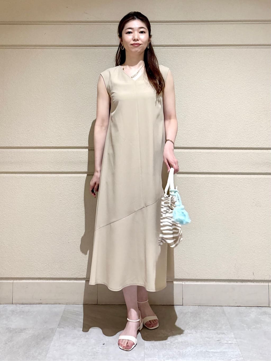 sakiさんの「COUP DE CHANCE｜【手洗い可／日本製】フレアワンピース」を使ったコーディネート