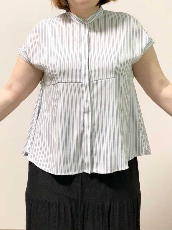 みいちゃんさんの「grove｜【冷感】サマーハイパーストレッチテーパードパンツ」を使ったコーディネート