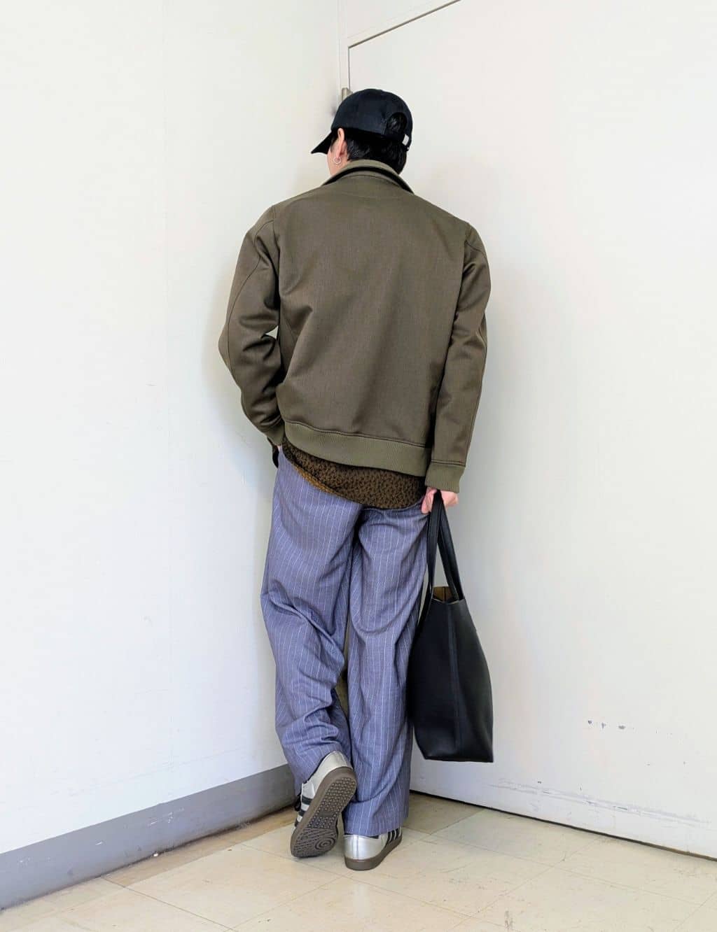 ryoさんの「TAKEO KIKUCHI｜【JUST ONE LAYER】ダウンファブリック ジップアップ リブ ブルゾン」を使ったコーディネート