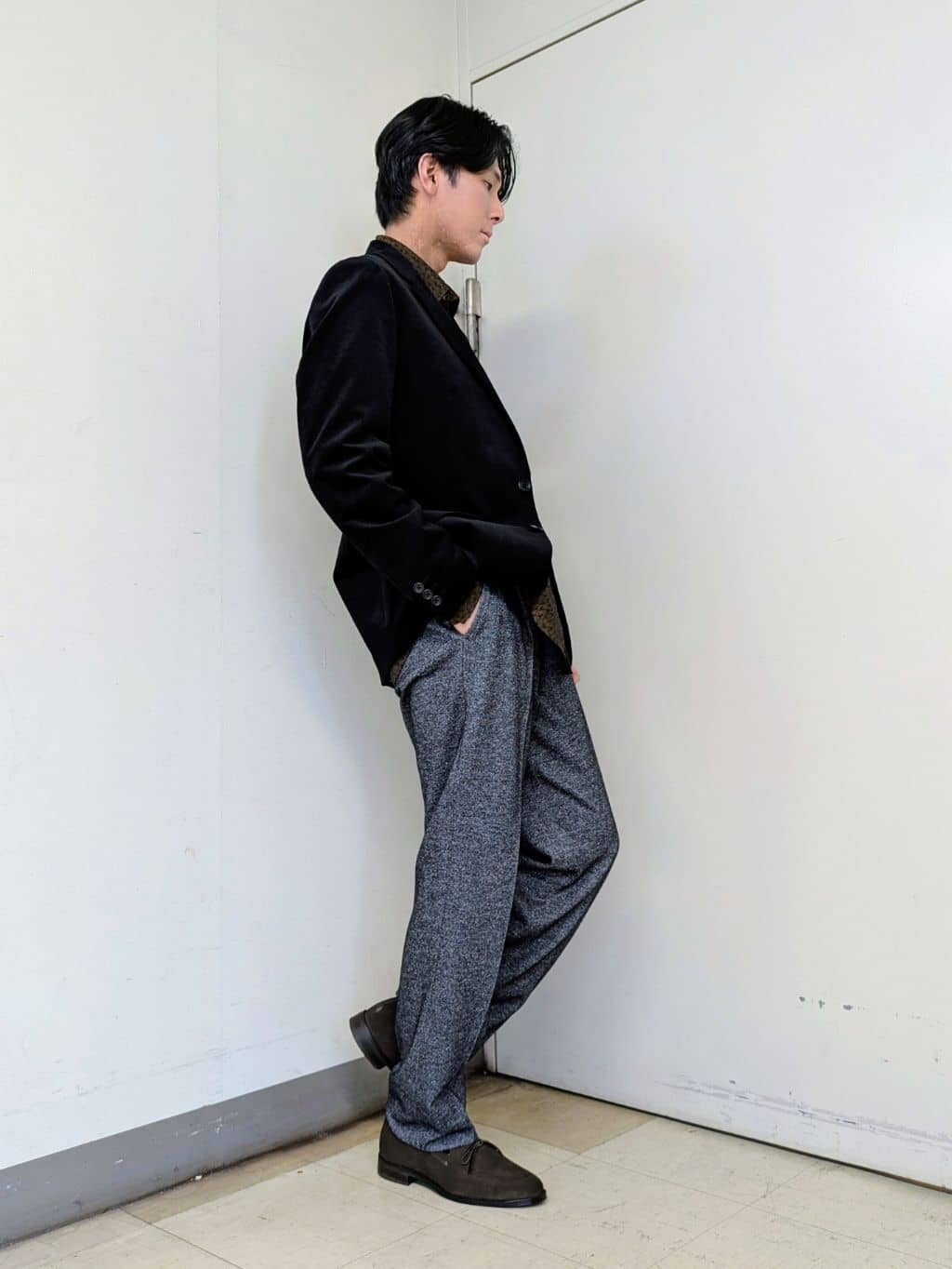 ryoさんの「TAKEO KIKUCHI｜【Sサイズ～】ストレッチコーデュロイ ジャケット」を使ったコーディネート