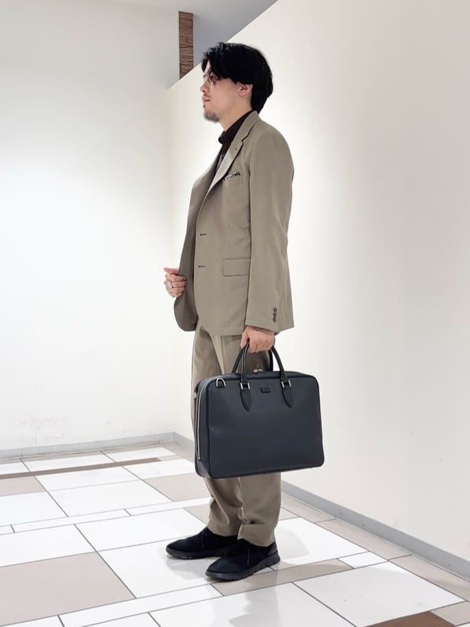 及川さんの「TAKEO KIKUCHI｜【COOL CITY WEAR】アーバンクール ジャケット /接触冷感・吸水速乾」を使ったコーディネート