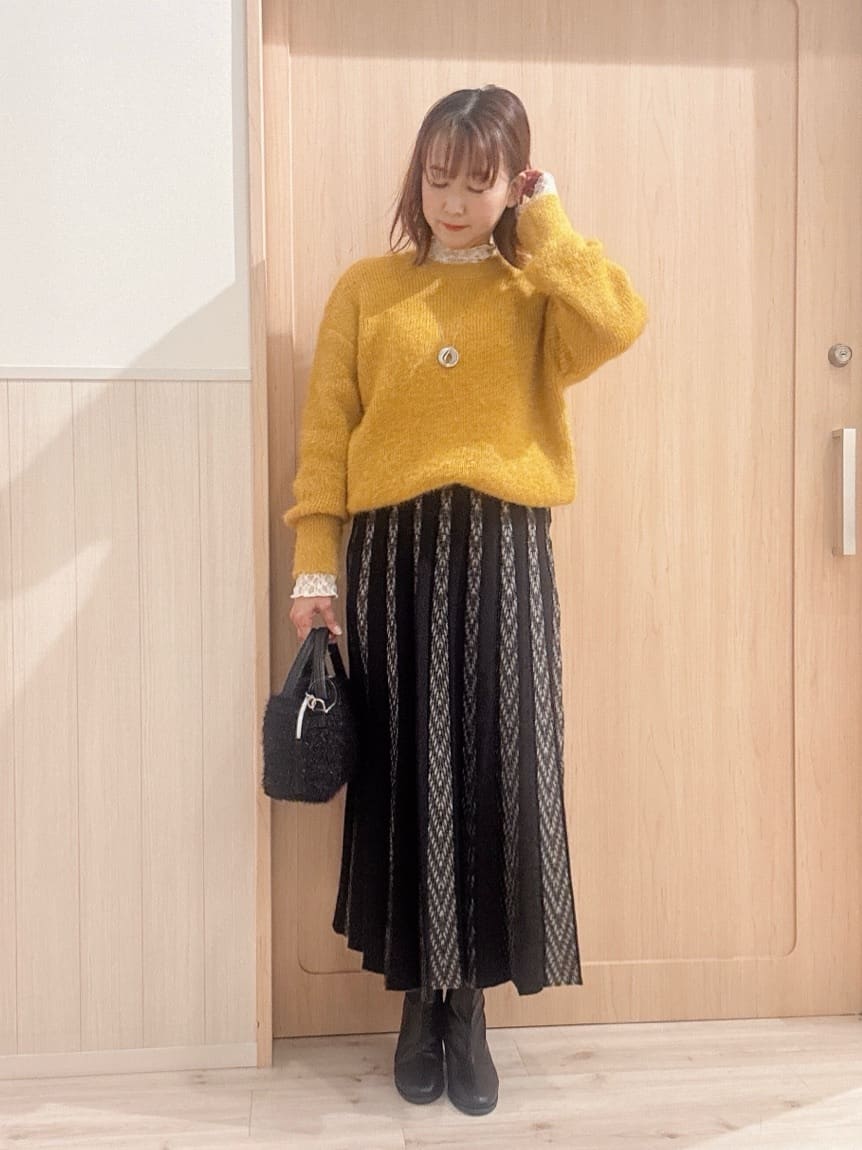 モカさんの「SHOO･LA･RUE｜【S-LL】上品なレースハイネックトップス」を使ったコーディネート