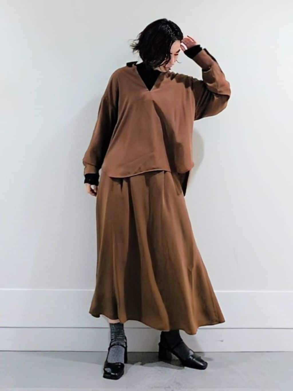 ミズタさんの「UNTITLED｜【セットアップ可/スキッパー/ゆったり】リラクパウダーシャツ」を使ったコーディネート