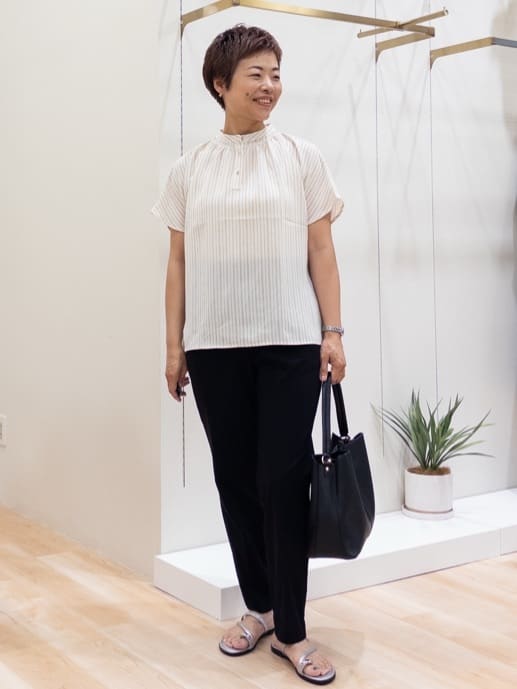 シュウコさんの「grove｜【体型カバー】ラフに着たい　ティアードプリーツブラウス」を使ったコーディネート