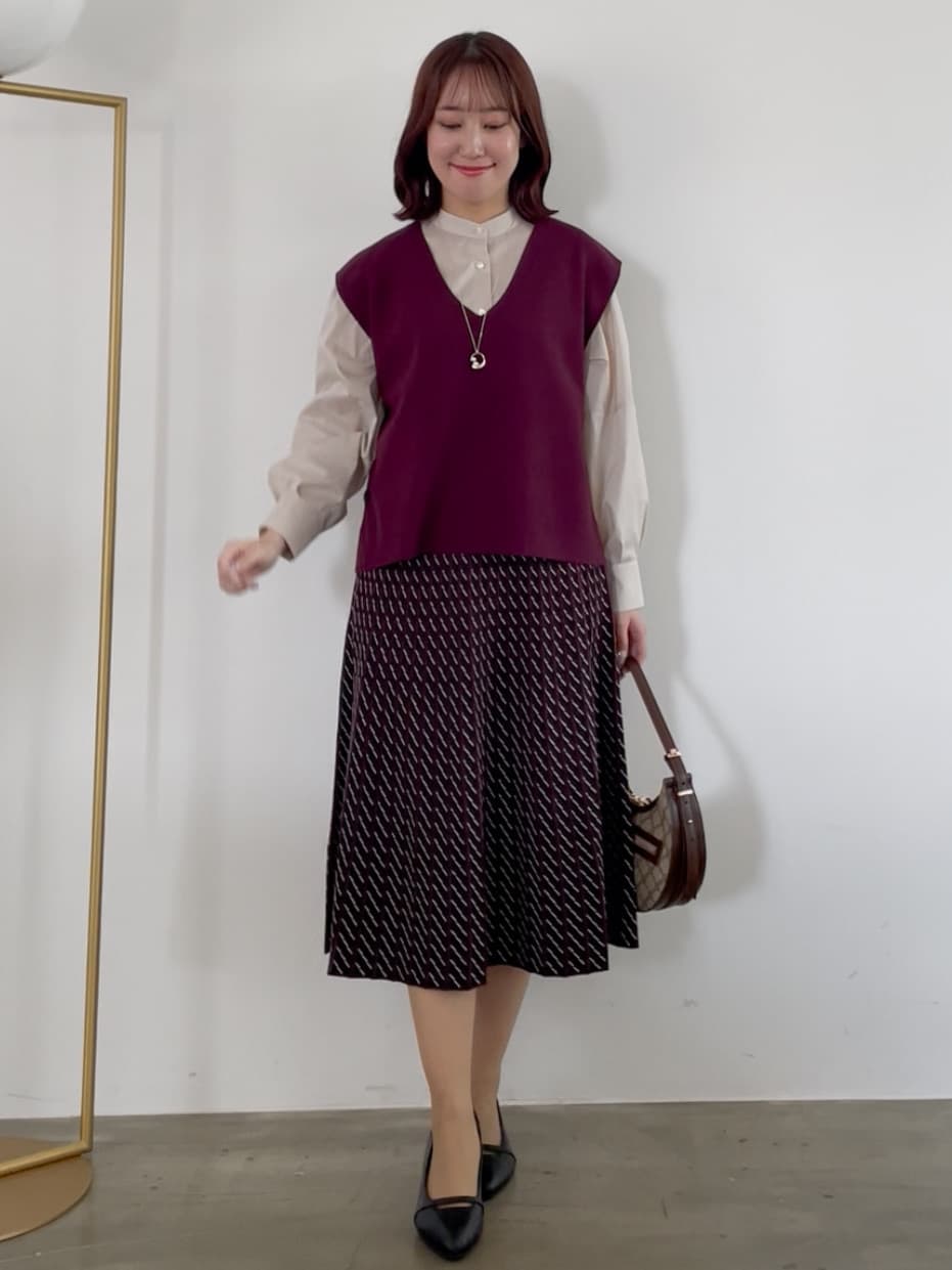 yukariさんの「Reflect｜【さらっと一枚で決まる／重ね着にもおすすめ◎】タックスリーブシャツブラウス」を使ったコーディネート