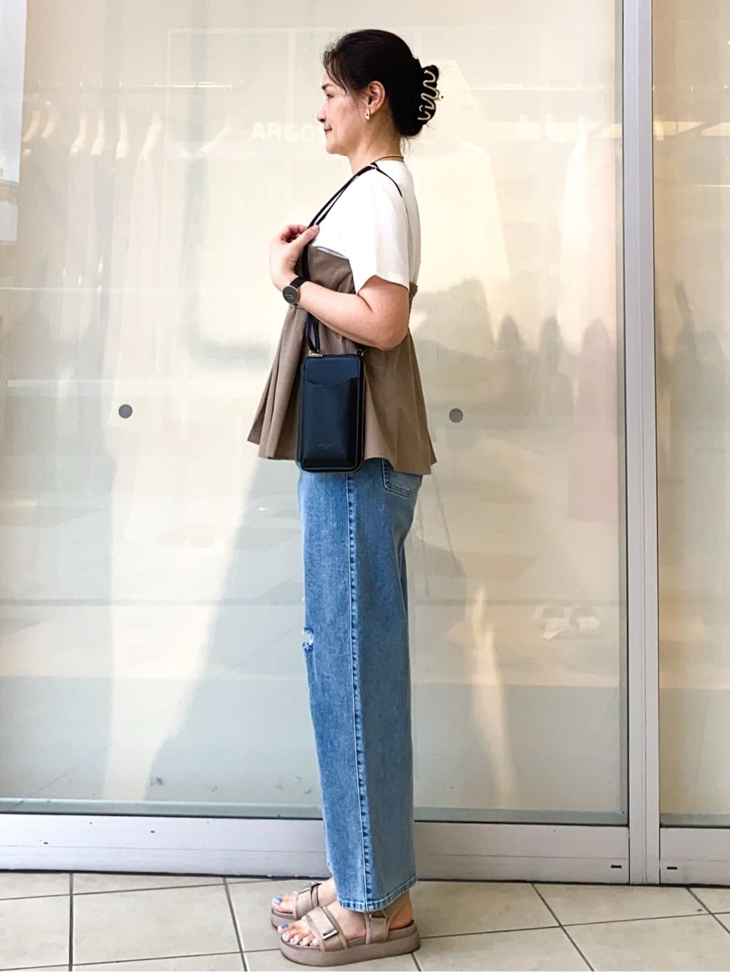Jeanさんの「OPAQUE.CLIP｜タックビスチェドッキングカットソー【洗濯機洗い可】」を使ったコーディネート