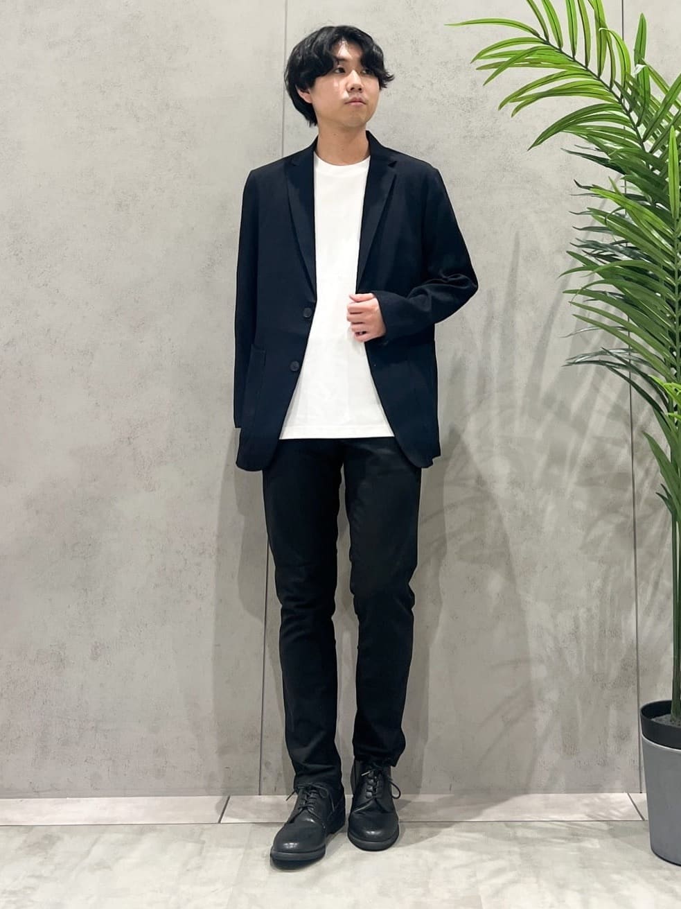 SHI-MAさんの「THE SHOP TK｜【Begin/ビギン10月号掲載】楊柳スマートジャケット　軽量/洗濯機OK/セットアップ可」を使ったコーディネート