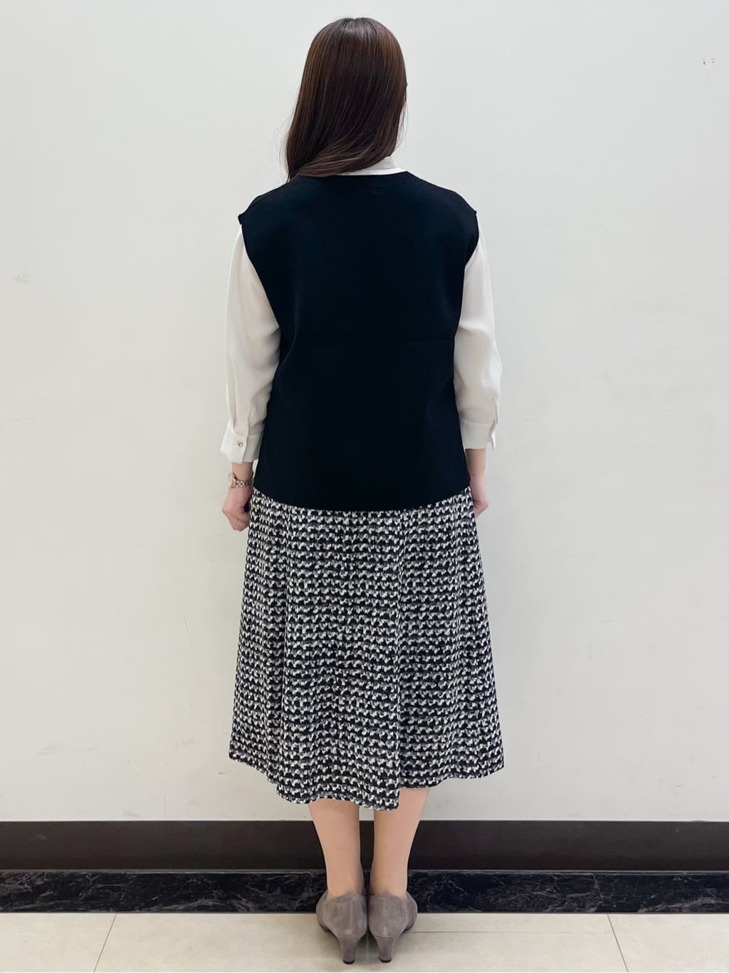 mikikoさんの「Reflect｜【配色ボウタイ付き】八分袖ジョーゼットブラウス」を使ったコーディネート