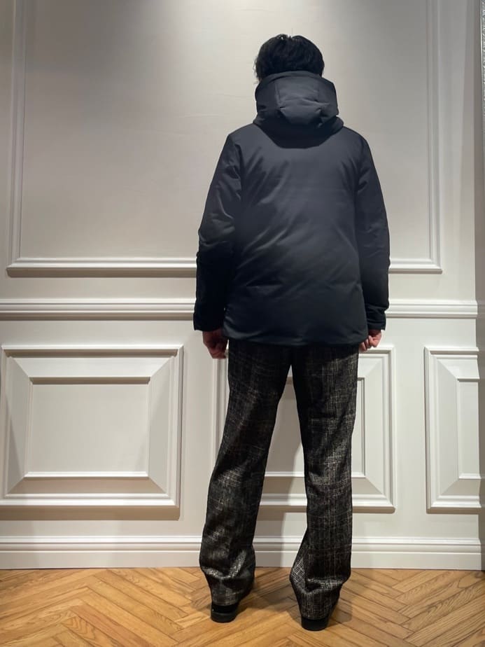 橋本さんの「DRESSTERIOR｜ミリタリーニットジャケット」を使ったコーディネート