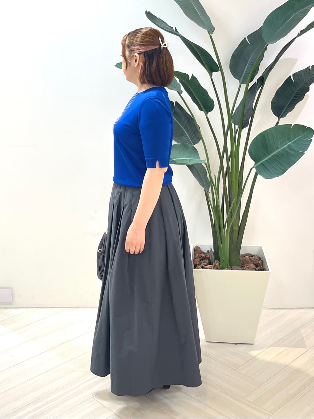 Tomoさんの「UNTITLED｜【アンサンブル可/薄手/洗える】5分袖クルーニット」を使ったコーディネート