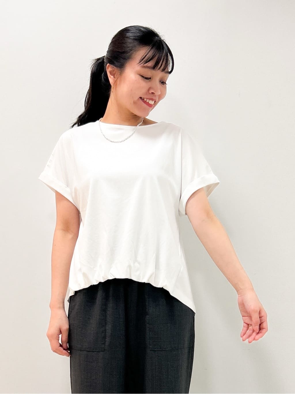 Kaiさんの「Dessin｜【ウエストゴム・洗える】アウトポケットワイドパンツ（XS～L）」を使ったコーディネート