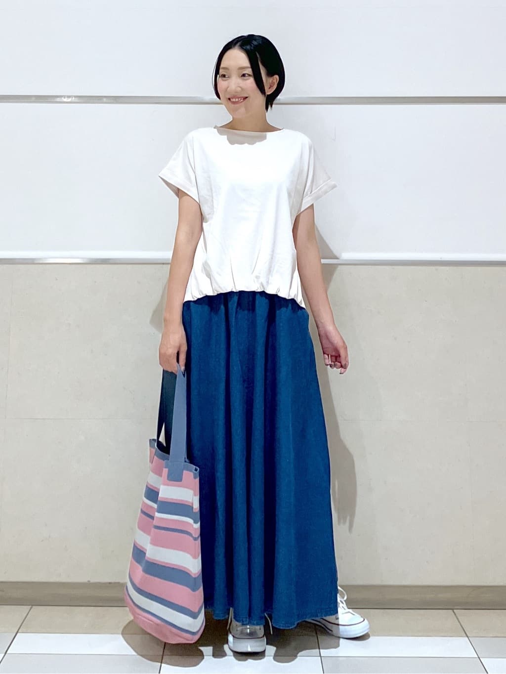 eriko さんの「Dessin｜【二の腕カバー／UVカット】ロールアップスリーブ裾ギャザーカットソー」を使ったコーディネート