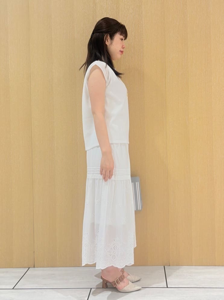 CHISATOさんの「UNTITLED｜【ジャージ素材】インナードッキングシアーカットソー」を使ったコーディネート