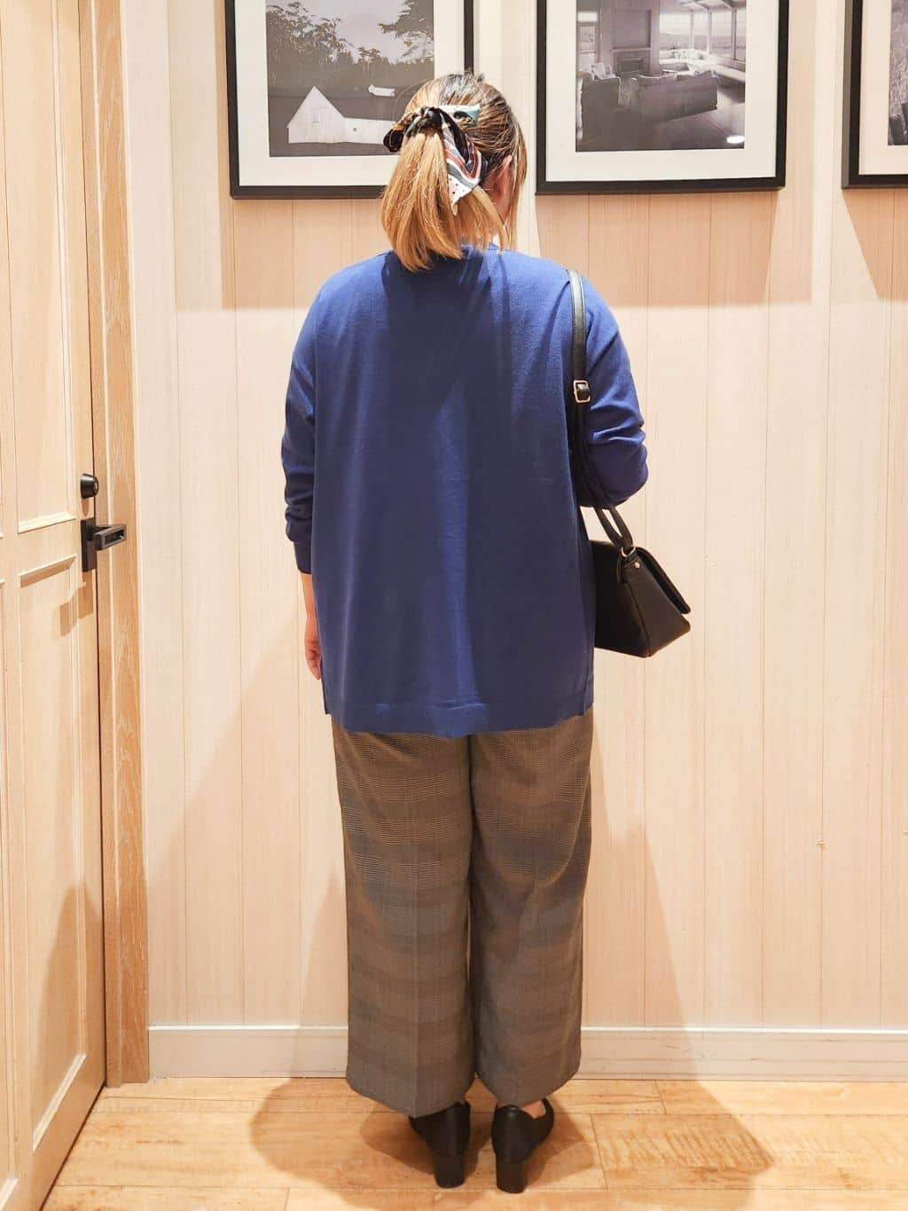 れーやんさんの「SHOO･LA･RUE｜【S-LL/汗ジミ軽減/ひんやり/UV】体型カバーに タック入りドルマントップス」を使ったコーディネート