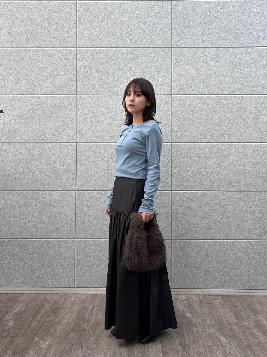 erikaさんの「INDIVI｜カットアウトカットソー」を使ったコーディネート