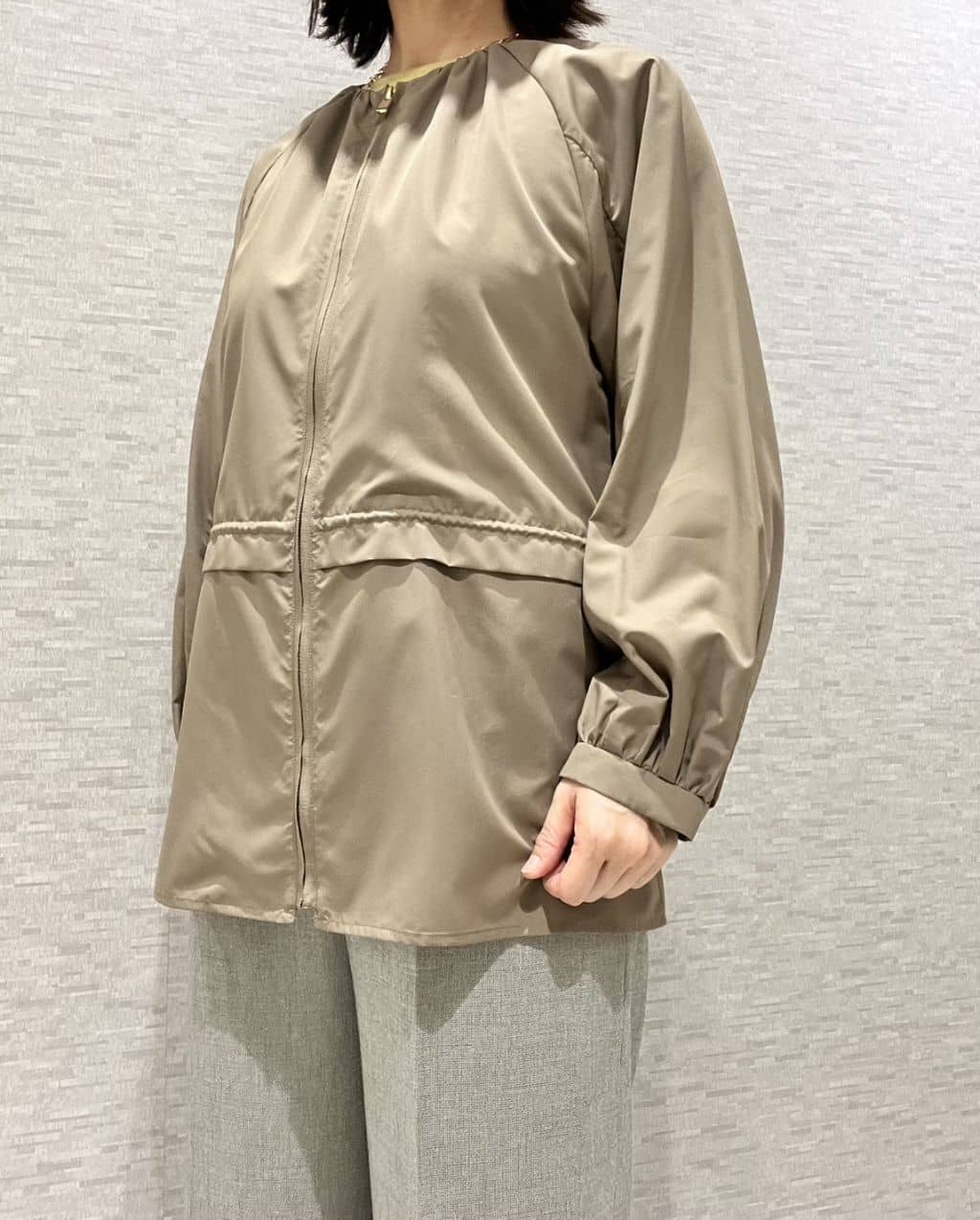 marikoさんの「Reflect｜【パンツにもスカートにも合わせやすい◎】ライティブルゾン」を使ったコーディネート