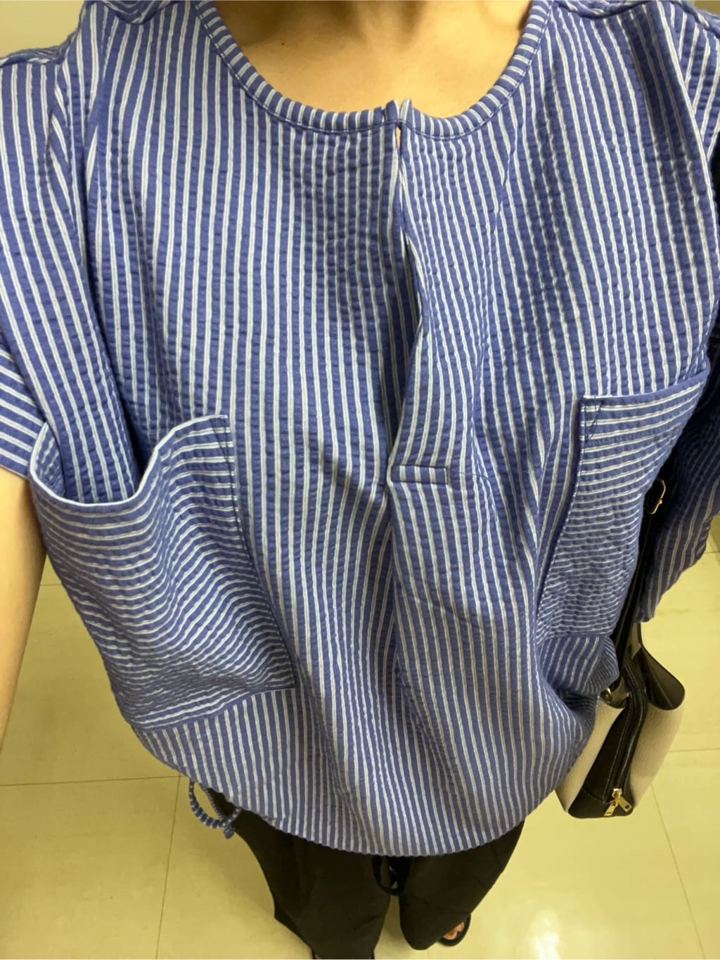 あもさんの「SHOO･LA･RUE｜【洗える/S-LL】シルエット変化を楽しめる サッカーストライプ柄スキッパートップス」を使ったコーディネート
