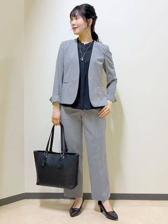  beni_gingerさんの「Reflect｜【マシンウォッシュ可／セットアップ可】コツキ柄プリントブラウス」を使ったコーディネート