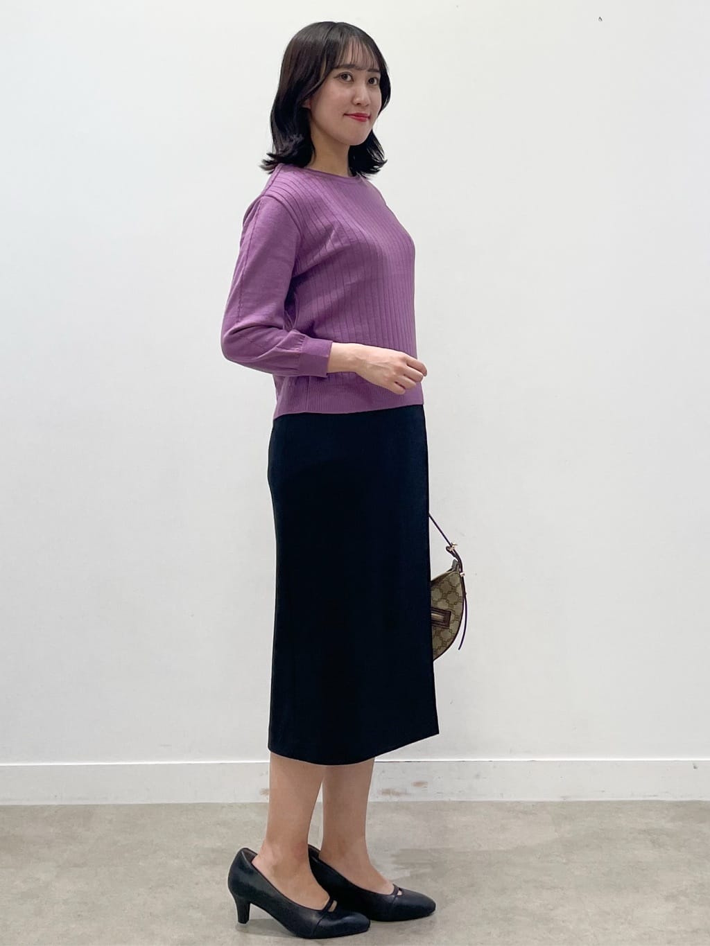 yukariさんの「Reflect｜【セットアップ可／すっきりシルエット／通勤におすすめ◎】キレイめジャージタイトスカート」を使ったコーディネート