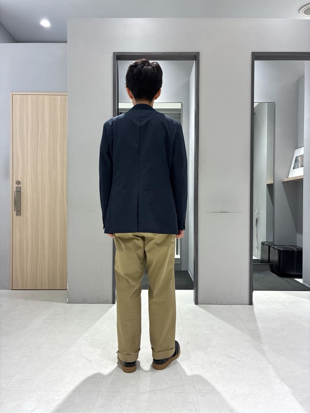 わいずみさんの「TAKEO KIKUCHI｜【抗菌防臭】COOL DOTS（R）ドビープリント ジャケット」を使ったコーディネート