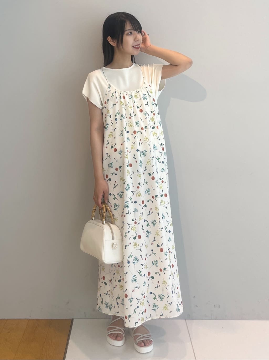 cotaniさんの「grove｜◆【コラボITEM】DILIGENCE PARLOUR キャミワンピース」を使ったコーディネート
