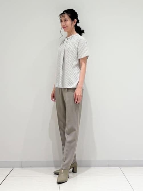kayoさんの「INDIVI｜【UVケア】モノグラム ボウタイデザインブラウス」を使ったコーディネート