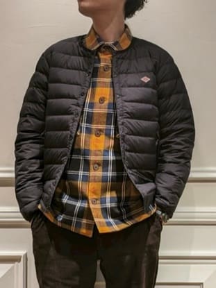 橋本さんの「DRESSTERIOR｜◆DANTON（ダントン）INNER DOWN CREWNECK JACKET｜ジャケット」を使ったコーディネート