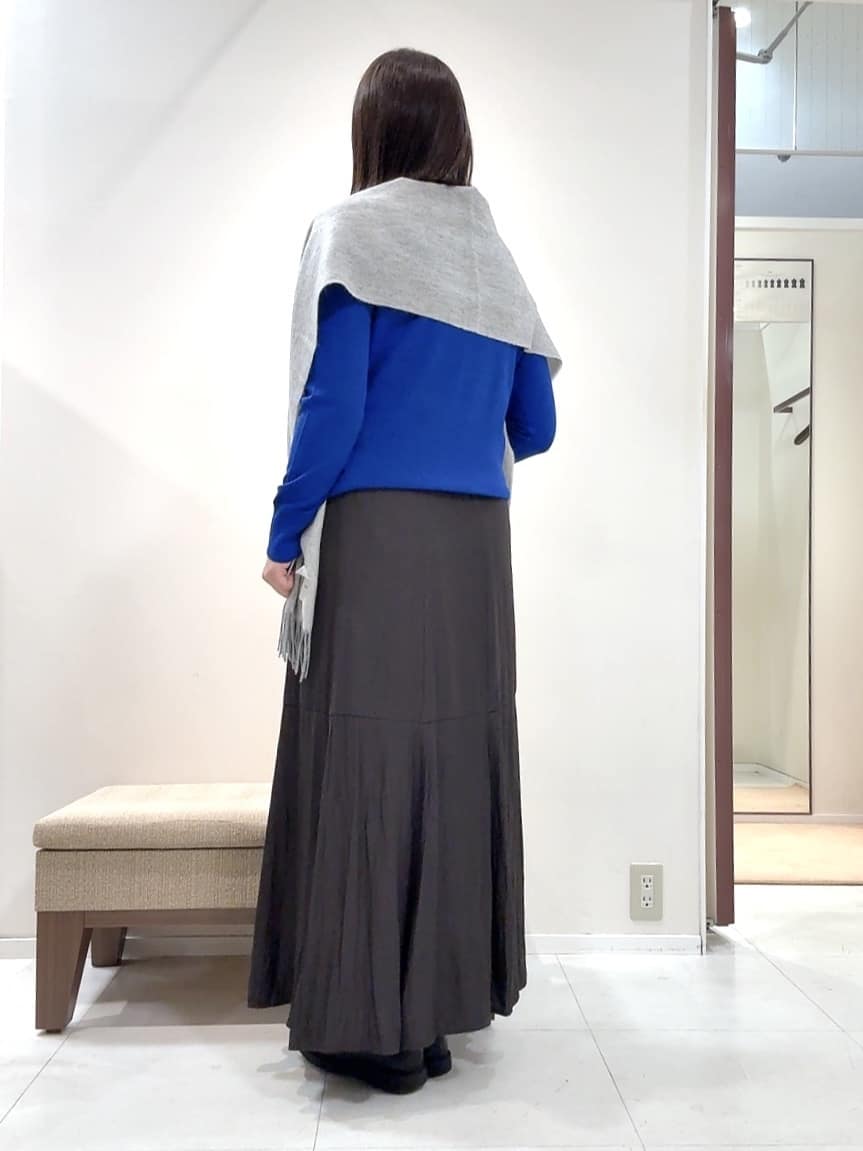 YUIさんの「UNTITLED｜【洗える/1枚で着映え】ソフト裾フレアスカート」を使ったコーディネート