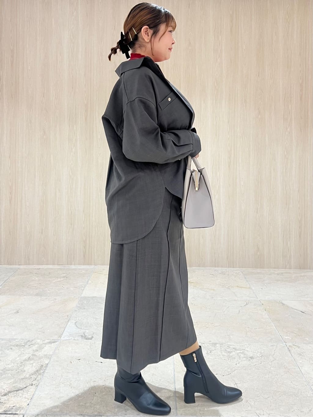 ARISAさんの「grove｜【カセット服/選べる着丈】洗濯機で洗えるオーバーシャツ」を使ったコーディネート