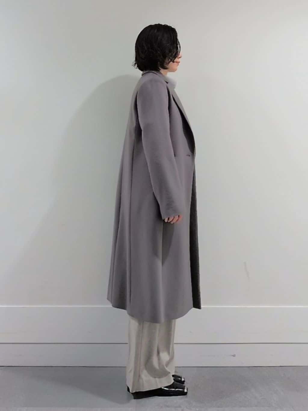 ミズタさんの「UNTITLED｜【スタイリッシュ／オンオフ兼用】ウールチェスターコート」を使ったコーディネート