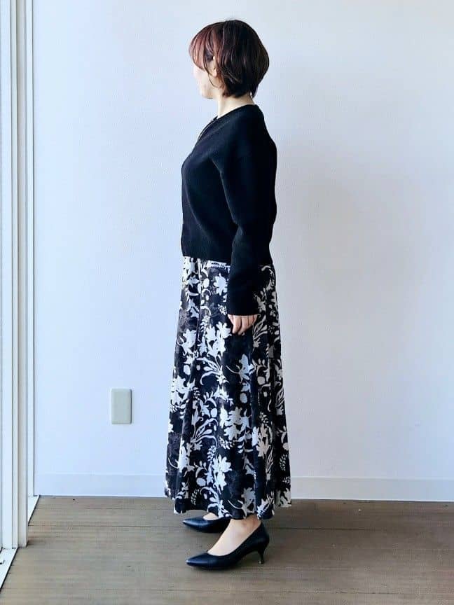 やじまさんの「UNTITLED｜【着回しが効く／オンオフアウター】ウールショートコート」を使ったコーディネート