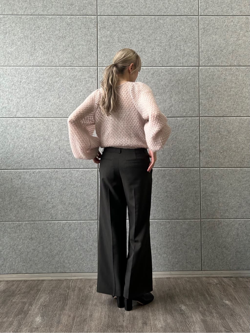 honoka Aさんの「CODE A｜2way sheer mohair pullover」を使ったコーディネート