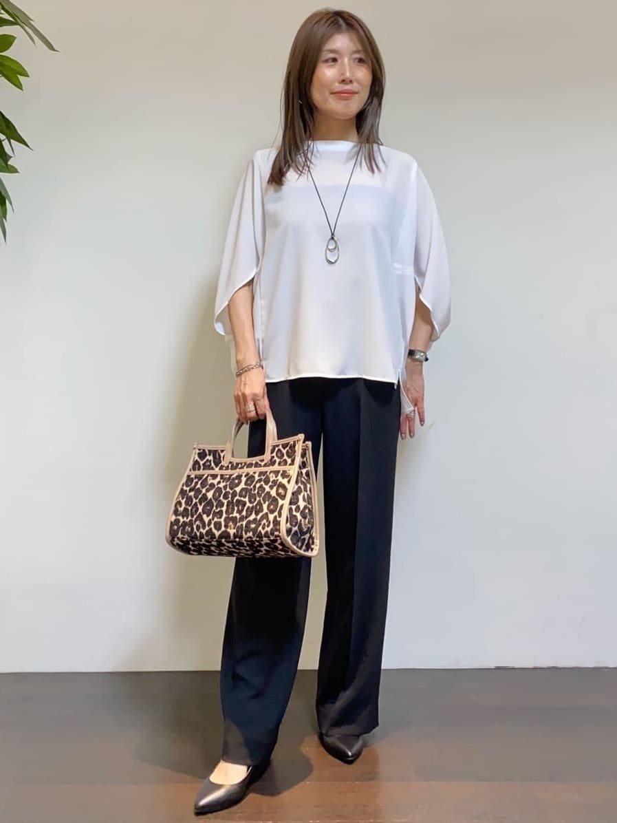 tomoさんの「UNTITLED｜ビッグオーバルネックレス」を使ったコーディネート