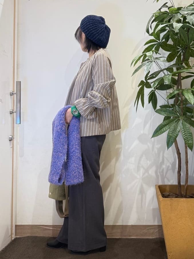 misakiさんの「SHOO･LA･RUE｜【S-LL】キャンディースリーブが女性らしい マルチストライプブラウス」を使ったコーディネート