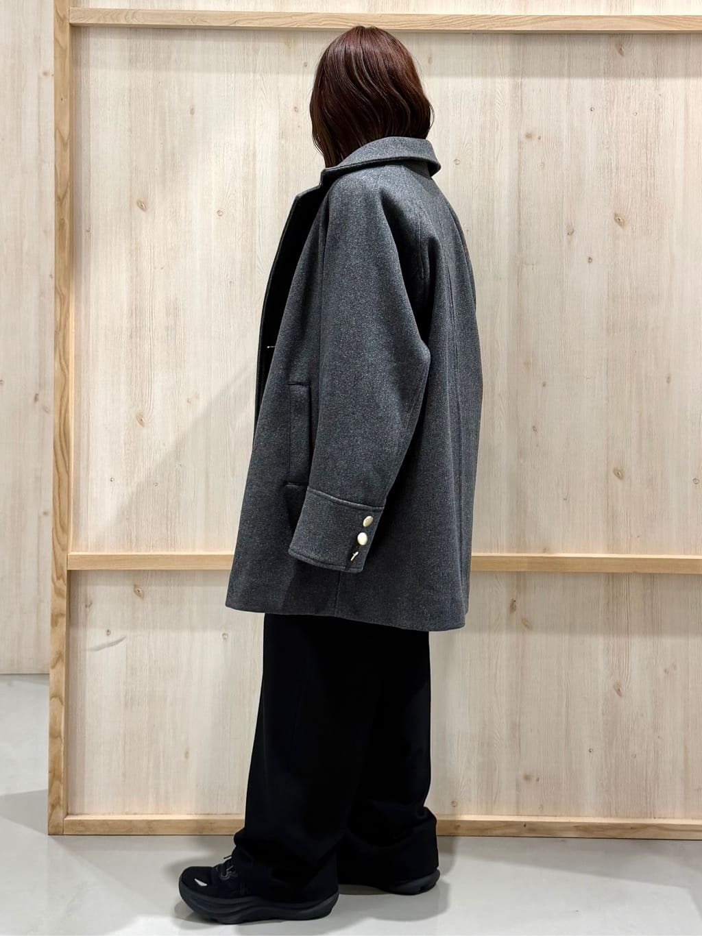 nanaさんの「THE SHOP TK｜クラシカルな装い ウールライクスタンドカラーコート」を使ったコーディネート