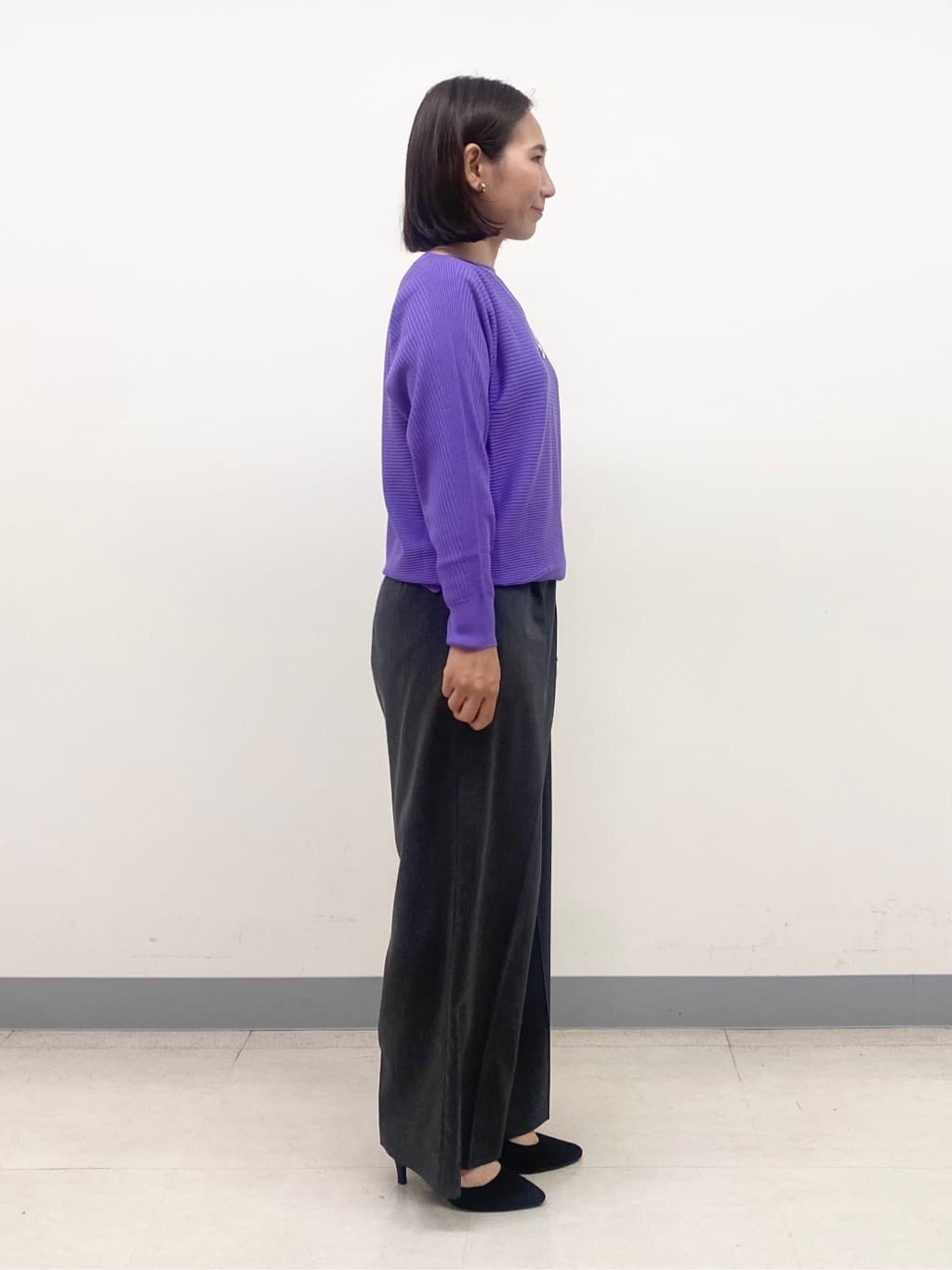 YUKARIさんの「INDIVI｜【洗える／体型カバー】美シルエットニット」を使ったコーディネート