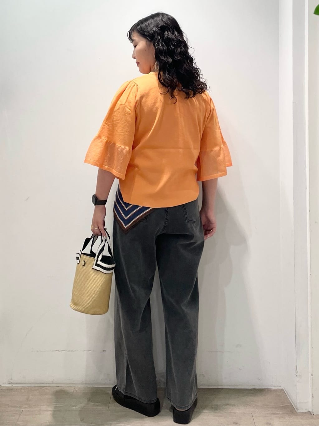 sumicaさんの「OPAQUE.CLIP｜《5色展開》シアーフレアスリーブニット【洗濯機洗い可】」を使ったコーディネート