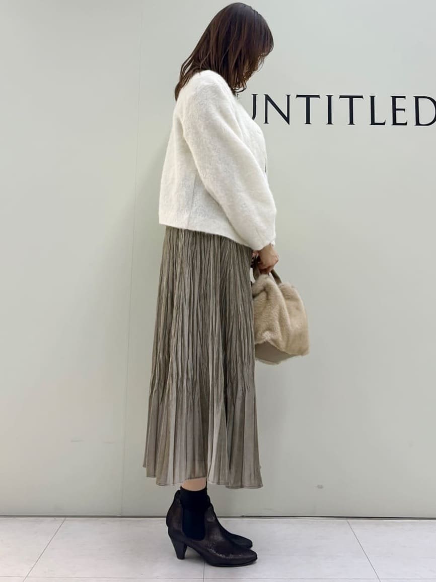 Sakaiさんの「UNTITLED｜【ジャケット風/メタルボタン】アルパカ混シャギーカーディガン」を使ったコーディネート