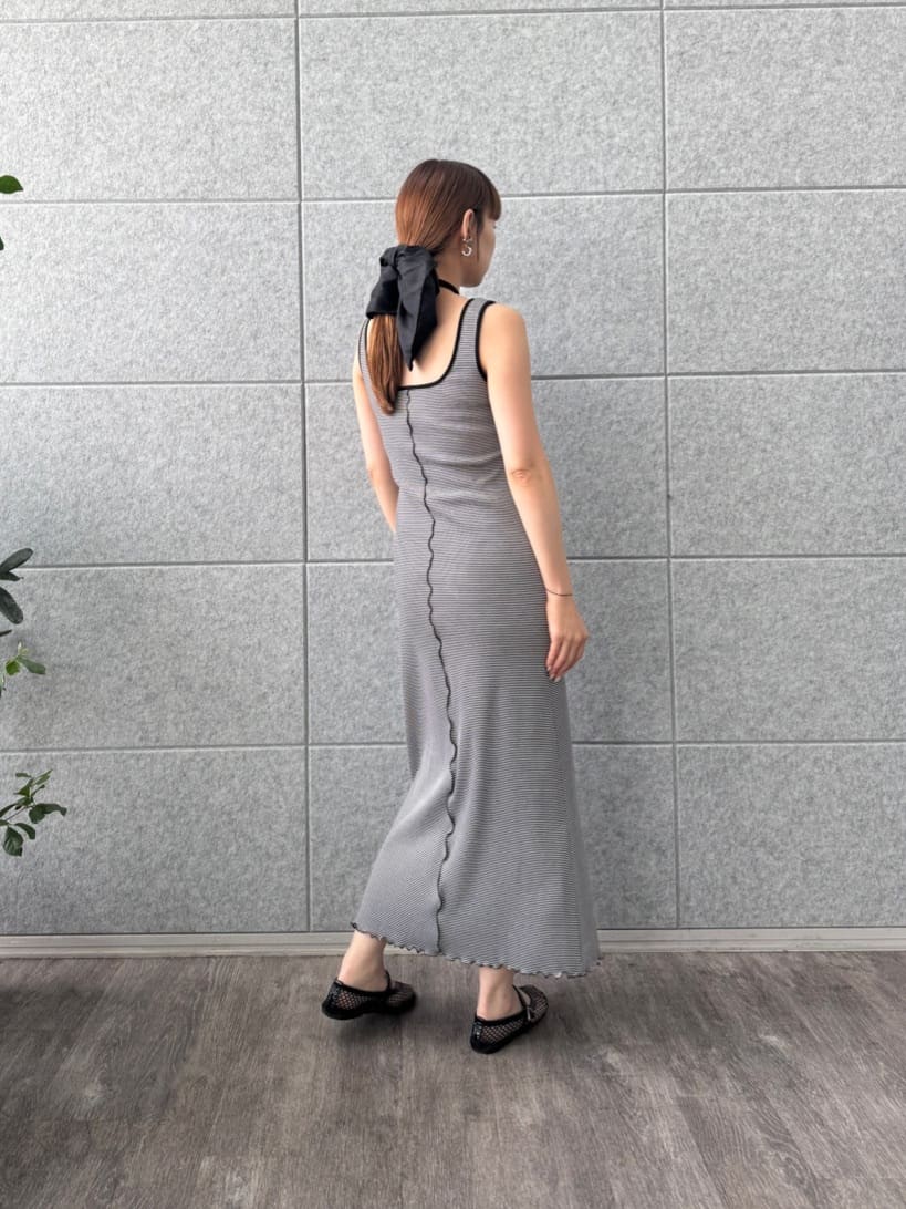 designer yukaさんの「CODE A｜design knit short cardigan」を使ったコーディネート