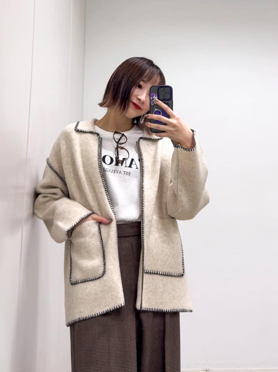 𝐜𝐡𝐢𝐤𝐚さんの「SHOO･LA･RUE｜配色ステッチがポイント 襟付きジップニットカーディガン」を使ったコーディネート