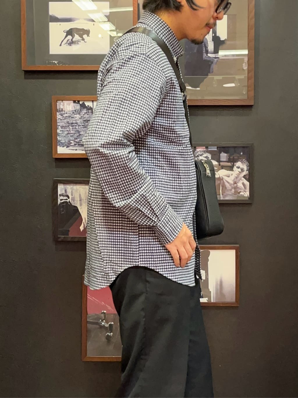 KUROさんの「TAKEO KIKUCHI｜【抗菌防臭/シーズンレス】シアサッカーギンガムチェック ストレッチシャツ」を使ったコーディネート