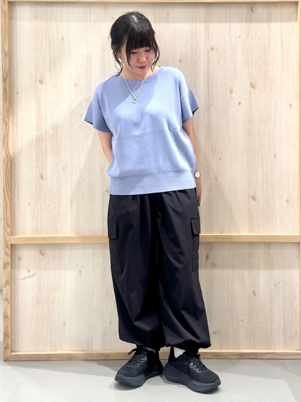 nanaさんの「THE SHOP TK｜さらさらフレアスリーブサマーニット【毛玉になりにくい/UV/洗濯機OK】」を使ったコーディネート