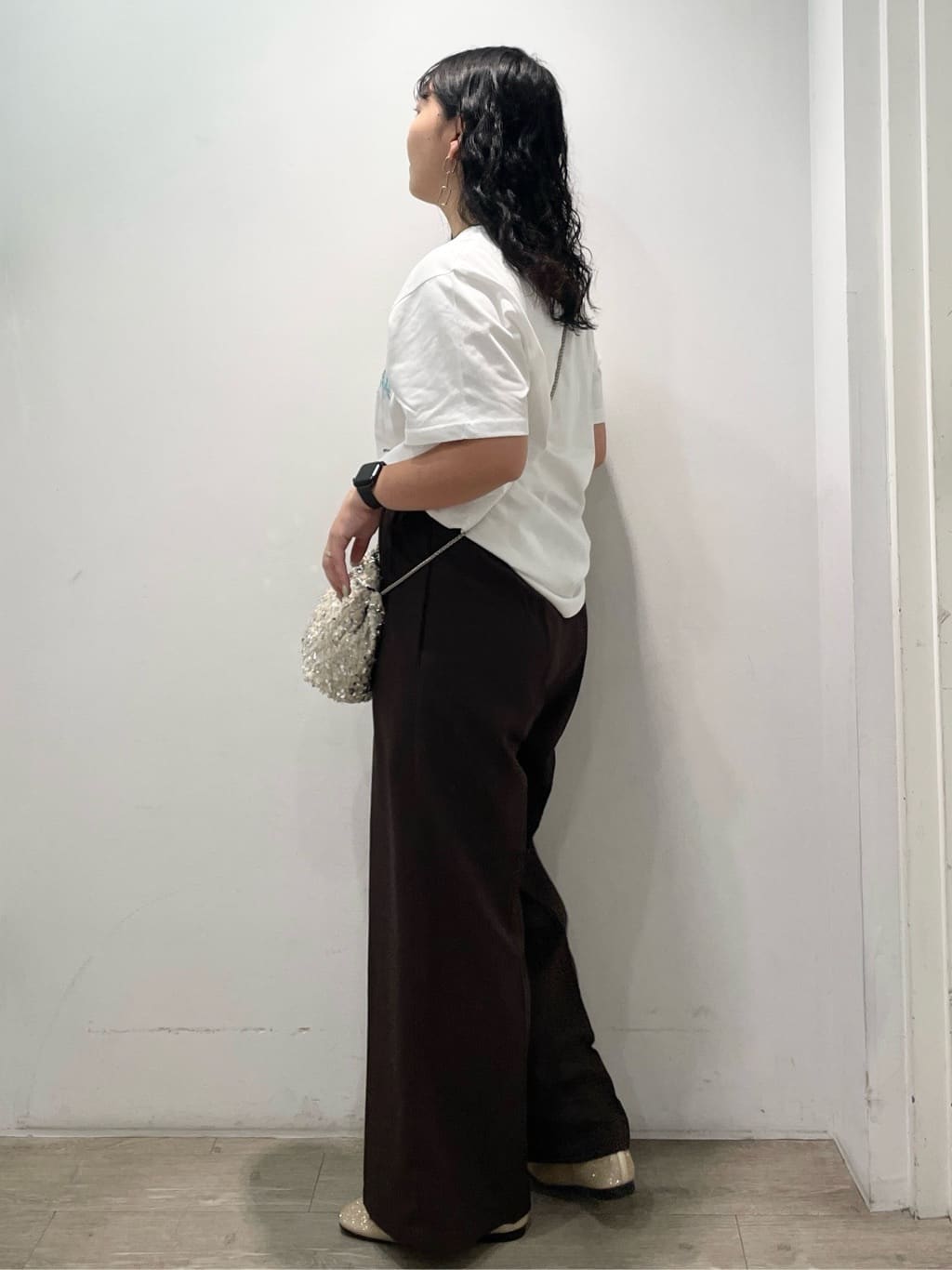 sumicaさんの「OPAQUE.CLIP｜風景イラストプリントTシャツ」を使ったコーディネート