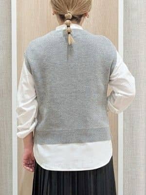 minさんの「grove｜ニットベスト&times;シャツセット」を使ったコーディネート