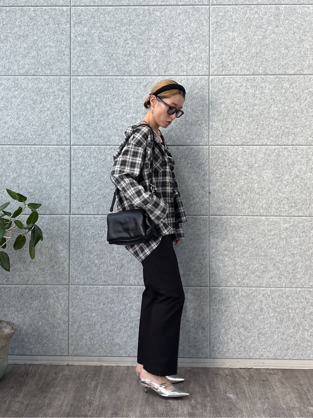 kotakiさんの「INDIVI｜オンブレチェックシャツ」を使ったコーディネート